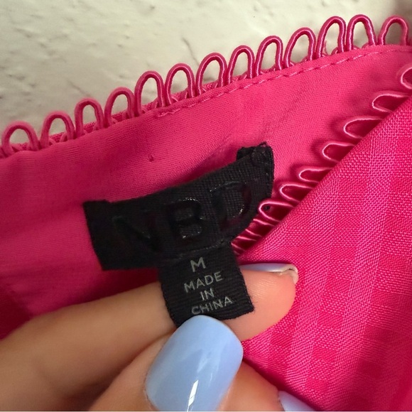 REVOLVE NBD Pink Off Shoulder Crop Top Size M Party Night Out Date Baddie Trendy - Picture 7 of 9